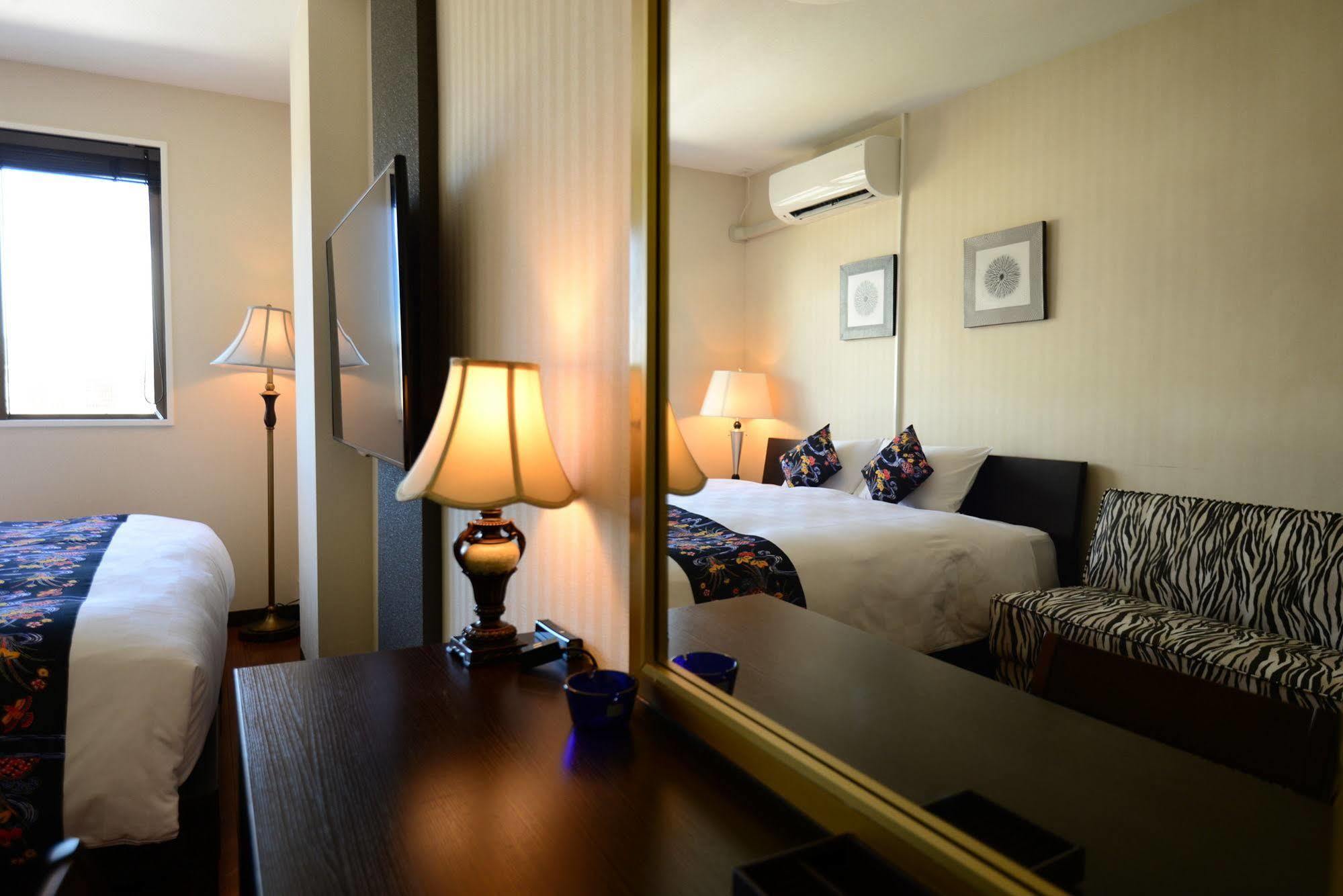 Centurion Hotel Resort Okinawa Nago City מראה חיצוני תמונה