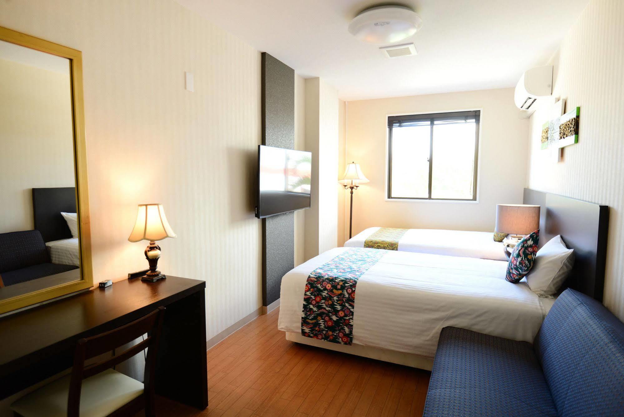 Centurion Hotel Resort Okinawa Nago City מראה חיצוני תמונה